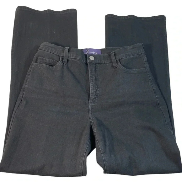 NYDJ Black Bootcut Lift Tuck Size 8P - Picture 5 of 9